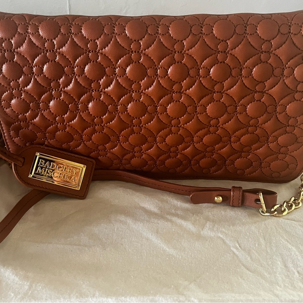Chic Brown Quilted Clutch with Gold Accents - Picture 4 of 13